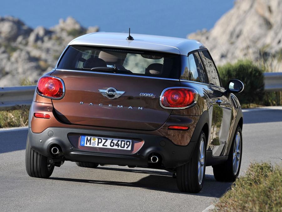  Mini Cooper S Paceman 2013 года  (фото 8 из 30)